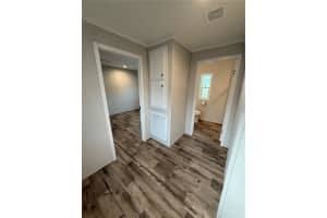 7801 34TH AVENUE, ST PETERSBURG, FL 33710 - MLS#MFRTB8496537