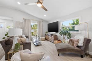 2739 16TH AVENUE, ST PETERSBURG, FL 33713 - MLS#MFRTB8496541