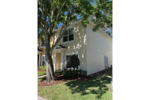 3521 HIGH HAMPTON CIRCLE, TAMPA, FL 33610 - MLS#MFRTB8496561