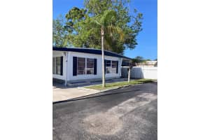 3212 W Tiki Dr Holiday, FL 34691 - Off Market