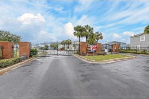 13123 KINGS CROSSING DRIVE, GIBSONTON, FL 33534 - MLS#MFRTB8496600