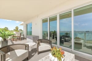 1020 SUNSET POINT ROAD, CLEARWATER, FL 33755 - MLS#MFRTB8496606