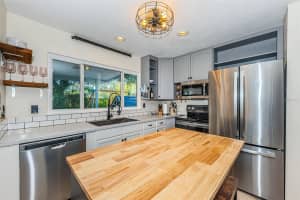 7101 13TH STREET, ST PETERSBURG, FL 33702 - MLS#MFRTB8496623