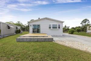 717 BLANCA, NORTH PORT, FL 34287 - MLS#MFRTB8496662