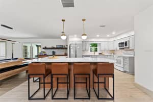 1830 LAKEVIEW RD, CLEARWATER, FL 33764 - MLS#MFRTB8496716