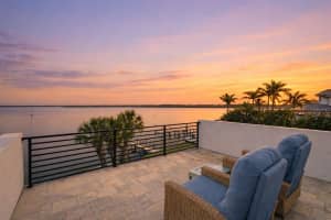 1843 BAYOU GRANDE BOULEVARD, ST PETERSBURG, FL 33703 - MLS#MFRTB8496746