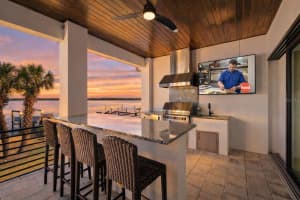 1843 BAYOU GRANDE BOULEVARD, ST PETERSBURG, FL 33703 - MLS#MFRTB8496746