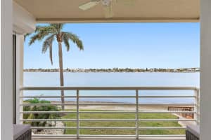 6085 BAHIA DEL MAR CIRCLE, ST PETERSBURG, FL 33715 - MLS#MFRTB8496775