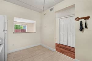2845 SOMERSET PARK DRIVE, TAMPA, FL 33613 - MLS#MFRTB8496777