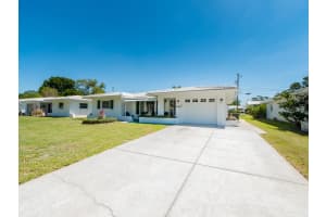 9227 143RD STREET, SEMINOLE, FL 33776 - MLS#MFRTB8496786