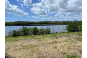 3774 ABINGTON AVENUE, ST PETERSBURG, FL 33711 - MLS#MFRTB8496790