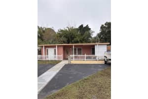 6330 62nd St N, PINELLAS PARK