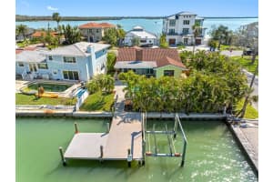 562 JOHNS PASS AVENUE, MADEIRA BEACH, FL 33708 - MLS#MFRTB8496800