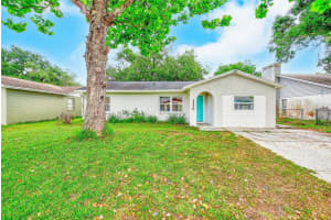 1220 Waterview Blvd W, LAKELAND