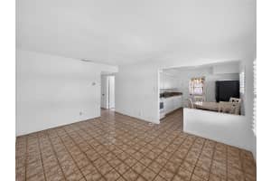 6202 HALE AVENUE, TAMPA, FL 33614 - MLS#MFRTB8496881