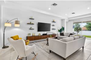 34212 EVERGREEN HILL, WESLEY CHAPEL, FL 33545 - MLS#MFRTB8496903