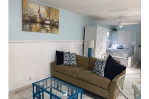 800 BAYWAY BOULEVARD, CLEARWATER BEACH, FL 33767 - MLS#MFRTB8496979
