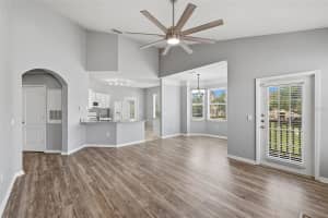 10504 VILLA VIEW CIRCLE, TAMPA, FL 33647 - MLS#MFRTB8497044