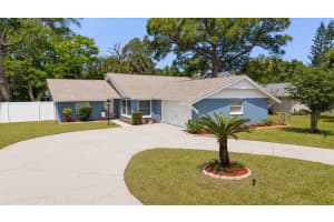 823 RIVERSIDE DRIVE, TARPON SPRINGS, FL 34689 - MLS#MFRTB8497082