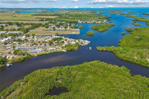 1130 SWEENEY DRIVE, RUSKIN, FL 33570 - MLS#MFRTB8497087