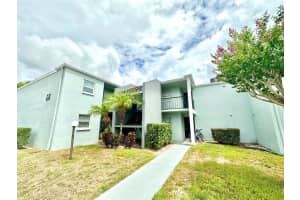 2830 Somerset Park Dr #201, TAMPA
