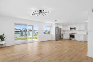 245 104TH AVENUE, TREASURE ISLAND, FL 33706 - MLS#MFRTB8497115