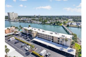 7465 BAY ISLAND DRIVE, SOUTH PASADENA, FL 33707 - MLS#MFRTB8497132