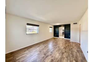3460 32ND AVENUE, ST PETERSBURG, FL 33713 - MLS#MFRTB8497213