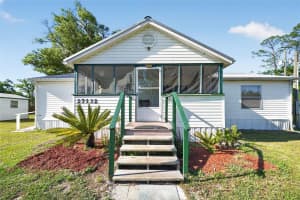 27132 NEW FRONT STREET, HILLIARD, FL 32046 - MLS#MFRTB8497269