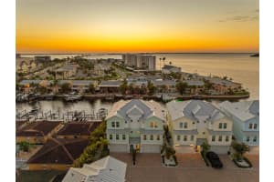 604 SEA COURT, DUNEDIN, FL 34698 - MLS#MFRTB8497326