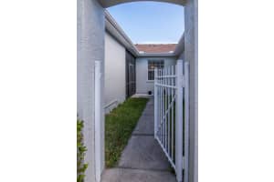 7308 CLEOPATRA DRIVE, LAND O LAKES, FL 34637 - MLS#MFRTB8497329