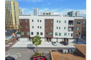370 6TH STREET, ST PETERSBURG, FL 33701 - MLS#MFRTB8497393