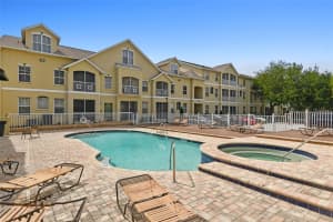5052 SUNRIDGE PALMS DRIVE, TAMPA, FL 33617 - MLS#MFRTB8497426