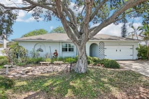 8083 BAYHAVEN DRIVE, SEMINOLE, FL 33776 - MLS#MFRTB8497565