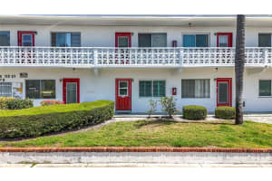 8425 112TH STREET, SEMINOLE, FL 33772 - MLS#MFRTB8497599