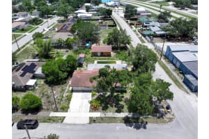 505 FIELDER BOULEVARD, SEBRING, FL 33870 - MLS#MFRTB8497682