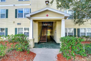 18163 Bridle Club Dr #18163, TAMPA