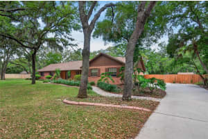 12506 SHADOW RUN BOULEVARD, RIVERVIEW, FL 33569 - MLS#MFRTB8497746