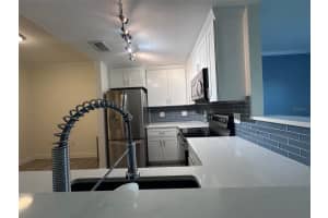 501 KNIGHTS RUN AVENUE, TAMPA, FL 33602 - MLS#MFRTB8497785