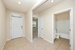 2725 DUMONT LANE, TAVARES, FL 32778 - MLS#MFRTB8497789
