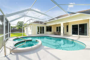 10506 BRENTFORD DRIVE, TAMPA, FL 33626 - MLS#MFRTB8497790