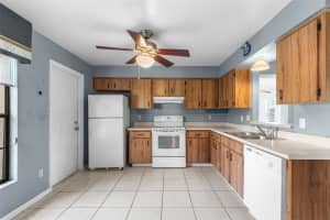 17635 MEADOWBRIDGE DRIVE, LUTZ, FL 33549 - MLS#MFRTB8497811