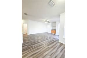 10431 VILLA VIEW CIRCLE, TAMPA, FL 33647 - MLS#MFRTB8497815