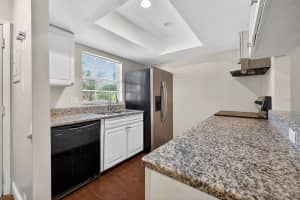 3428 ARBOR OAKS COURT, TAMPA, FL 33614 - MLS#MFRTB8497821