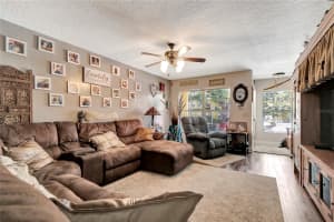213 DRAW BRIDGE LANE, VALRICO, FL 33594 - MLS#MFRTB8497846