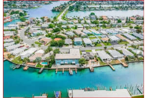 11440 1ST STREET, TREASURE ISLAND, FL 33706 - MLS#MFRTB8497919