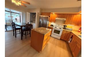 7238 55TH AVENUE, ST PETERSBURG, FL 33709 - MLS#MFRTB8497963