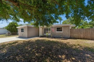 9228 82ND WAY, SEMINOLE, FL 33777 - MLS#MFRTB8497970