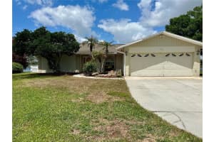 701 SPICEWOOD DRIVE, LAKELAND, FL 33801 - MLS#MFRTB8498055