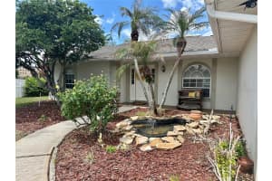 701 SPICEWOOD DRIVE, LAKELAND, FL 33801 - MLS#MFRTB8498055